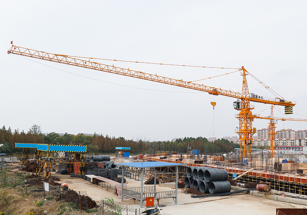 QTZ125（6015）TopKit Construction Tower Crane 10T負荷容量